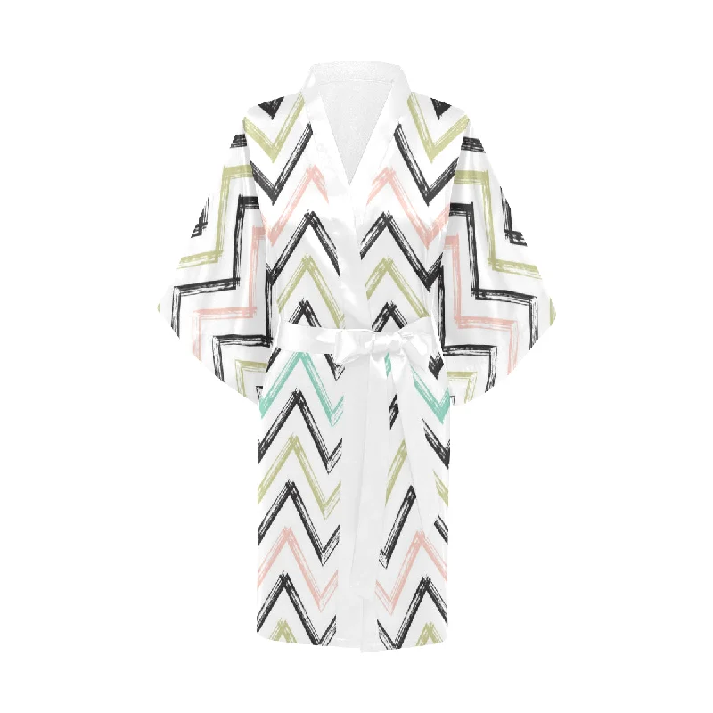 zigzag  chevron paint pattern Women's Short Kimono Robe