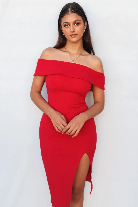 Femme Fatale Dress - Red