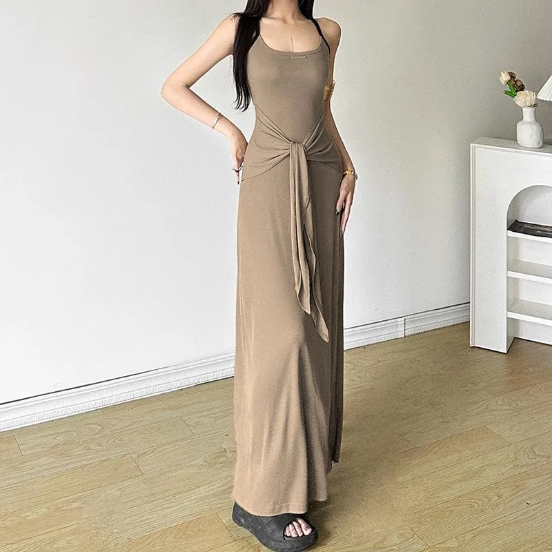 U neck metal tag ribbed cami maxi dress